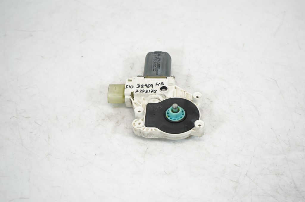 Front door window regulator with motor (4)