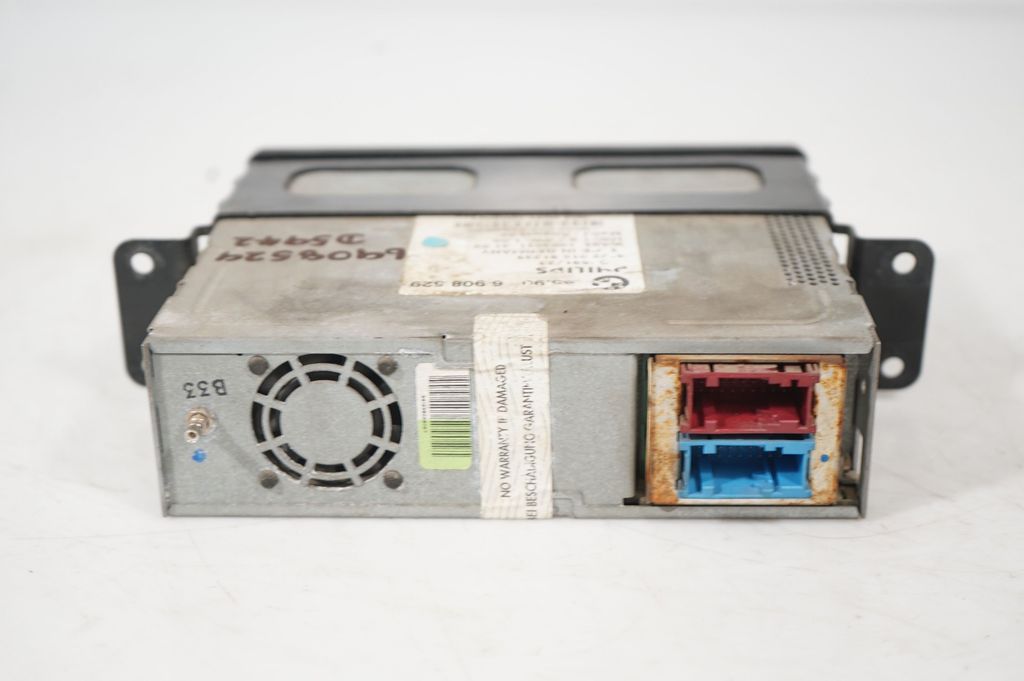 Navigation unit CD/DVD player (8)