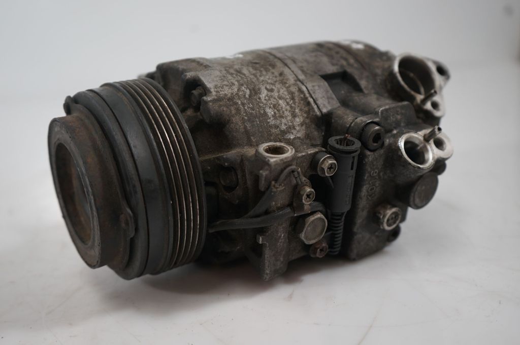 Air conditioning (A/C) compressor (pump) (7)