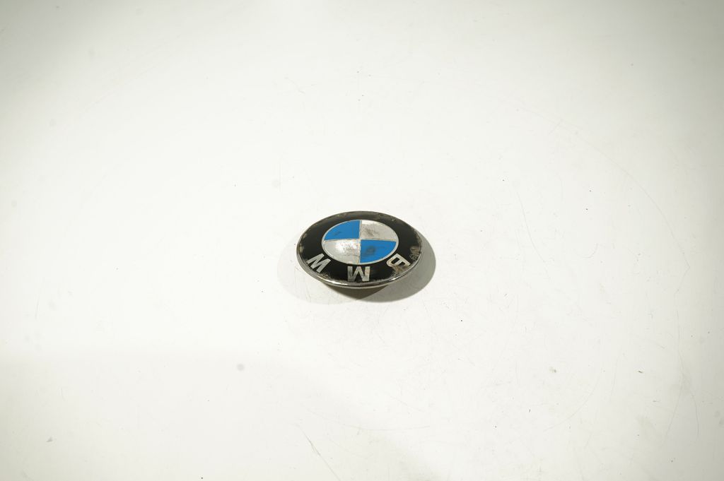 Manufacturer badge logo/emblem (3)