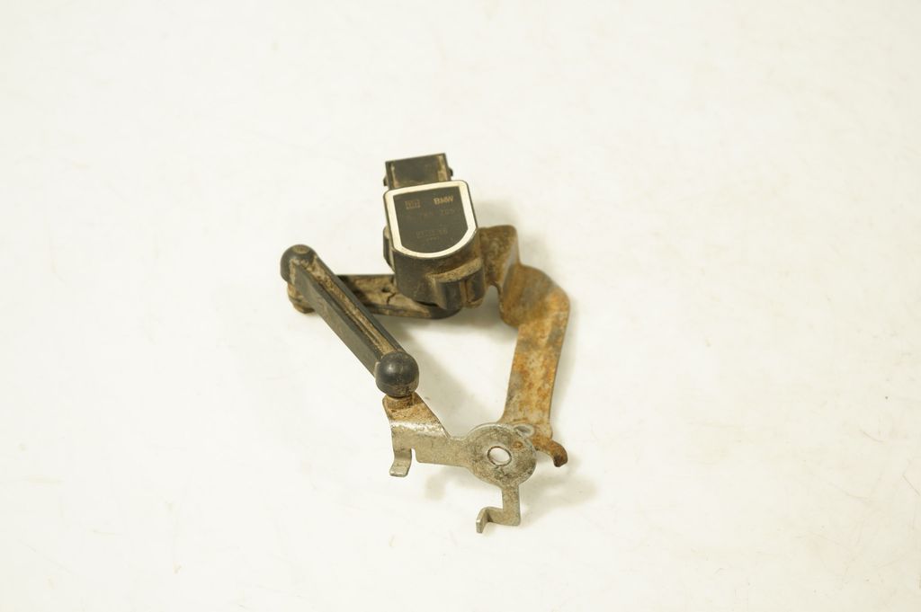 Headlight/headlamp level sensor (3)
