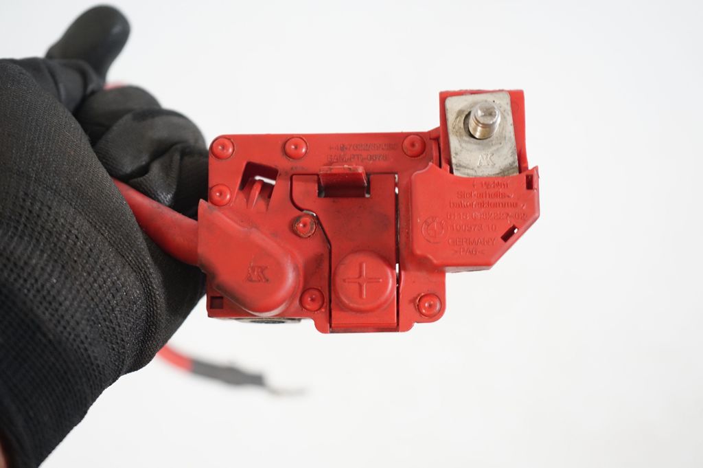 Positive cable (battery) (7)