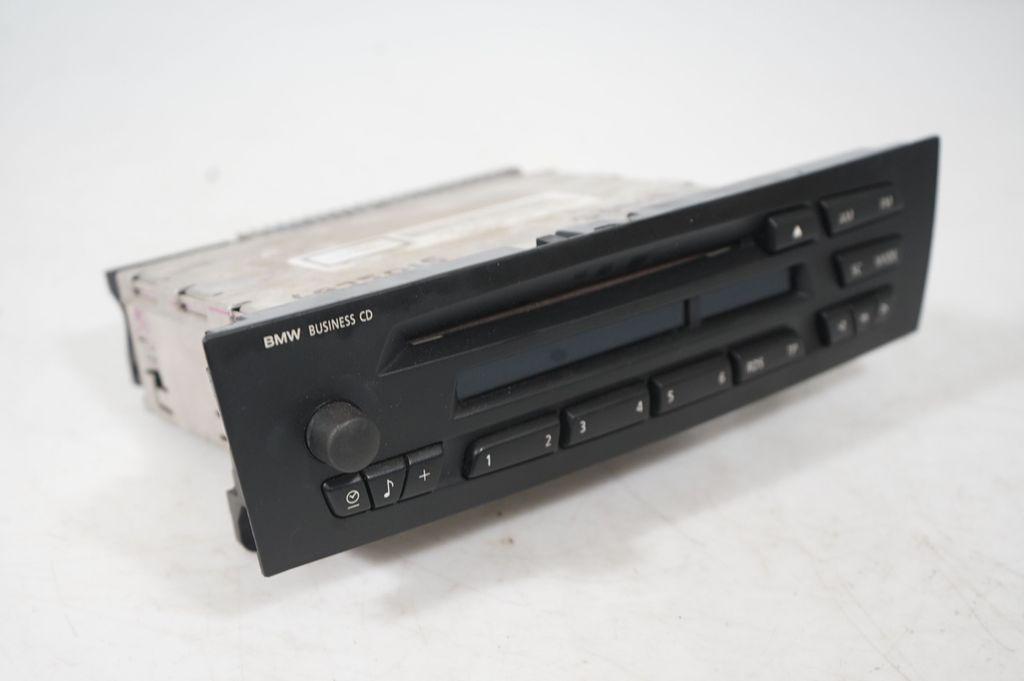 Radio/CD/DVD/GPS head unit (7)