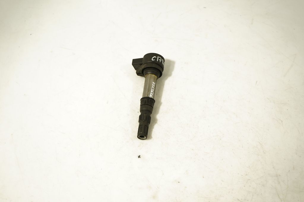 High voltage ignition coil