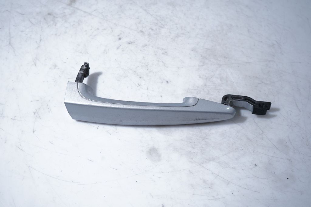 Front door exterior handle (5)