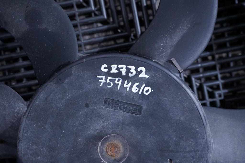 Electric radiator cooling fan (8)