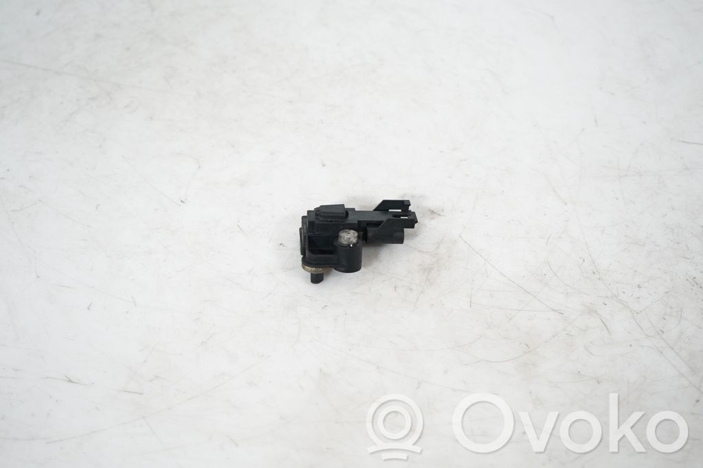 Airbag deployment crash/impact sensor (3)