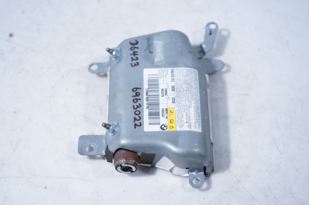 Front door airbag (2)