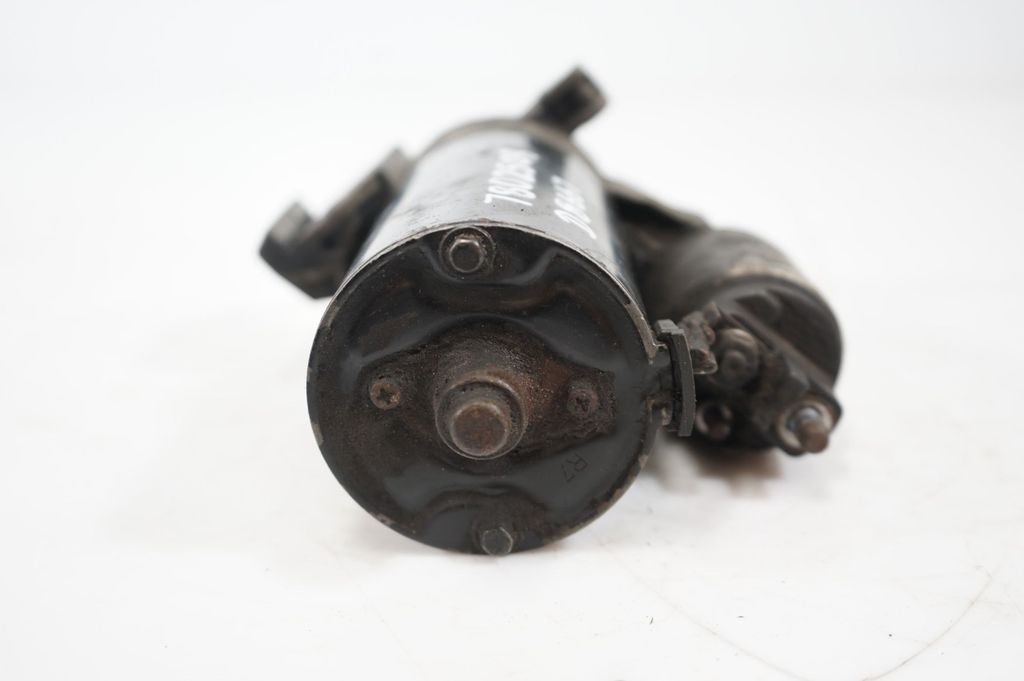 Starter motor (7)