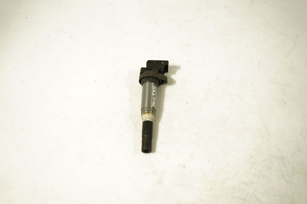 High voltage ignition coil