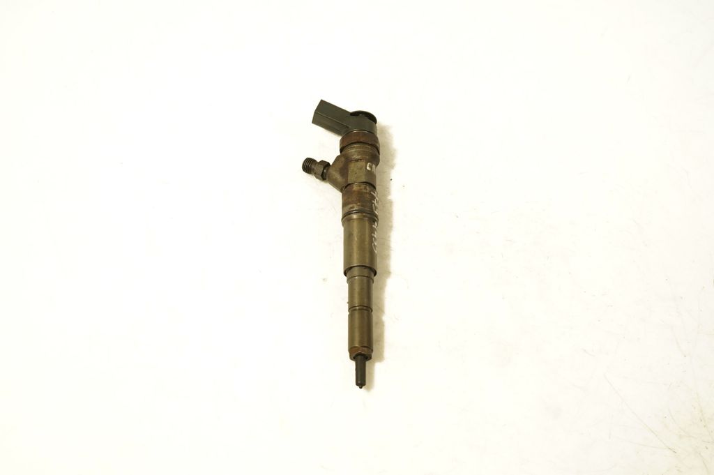 Fuel injector