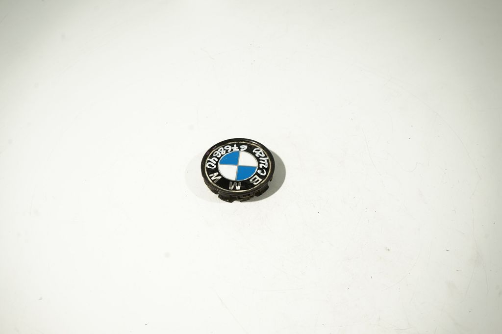 Original wheel cap (4)