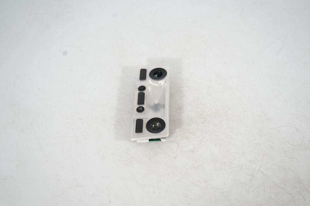 Front seat light (2)