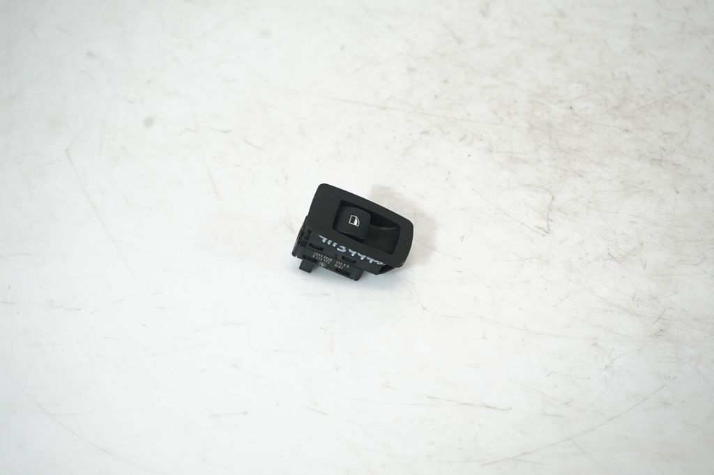 Electric window control switch (4)