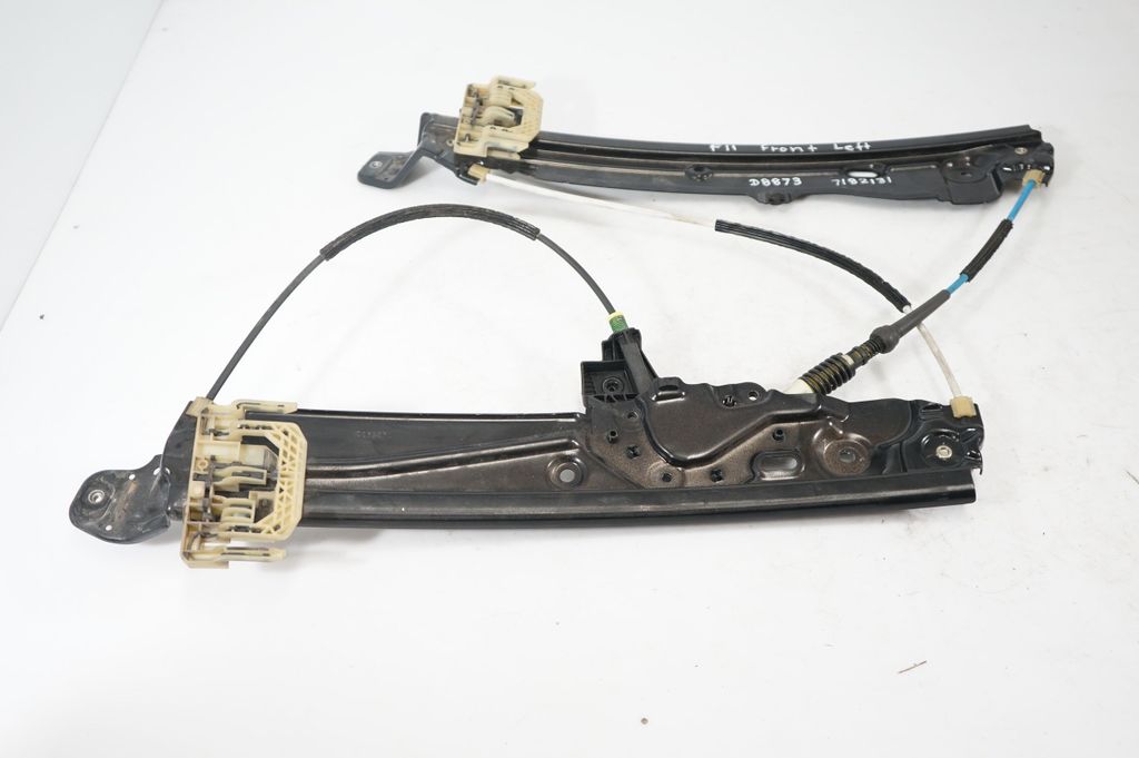 Front door window regulator with motor (5)