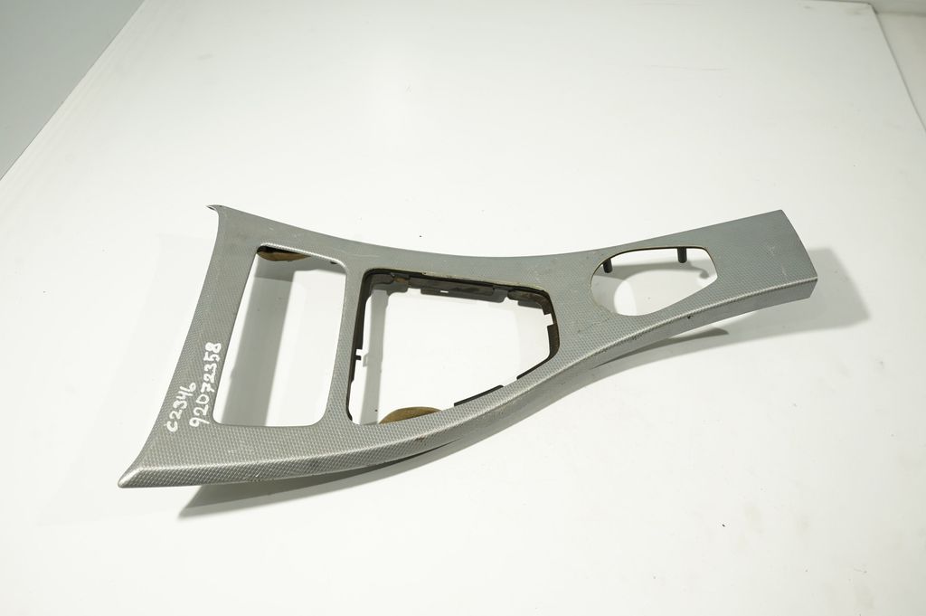 Dashboard center trim panel (2)