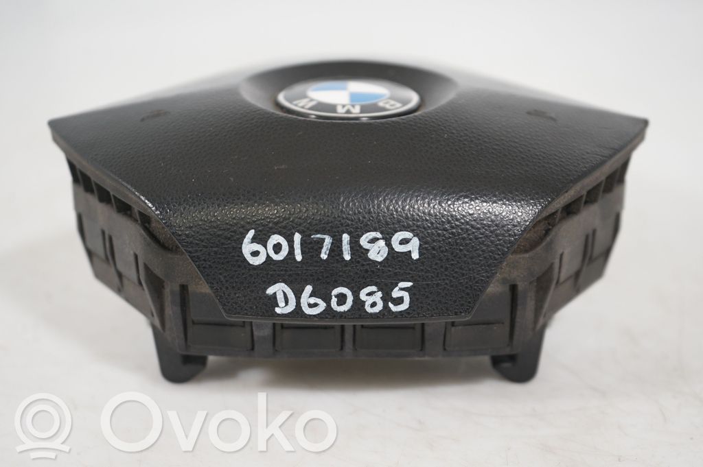Steering wheel airbag (9)