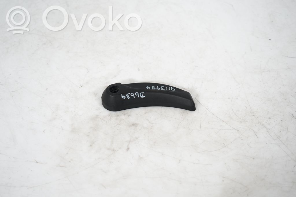 Engine bonnet (hood) release handle (3)