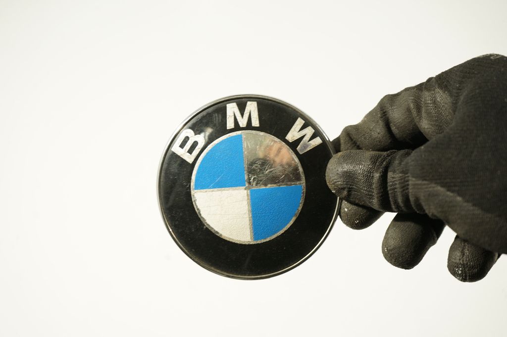 Manufacturer badge logo/emblem (7)
