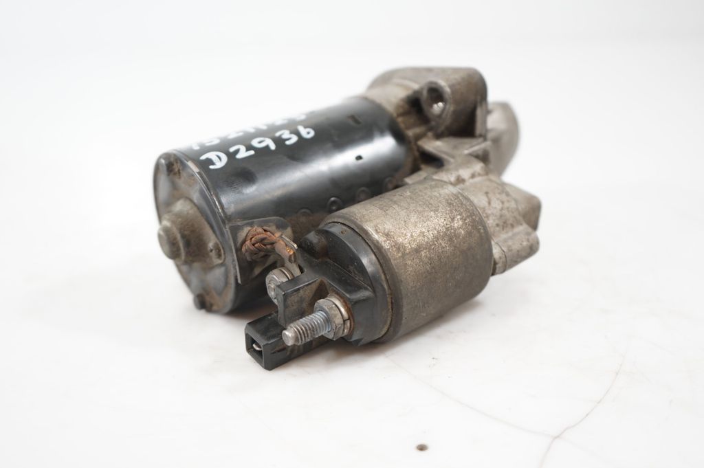 Starter motor (7)