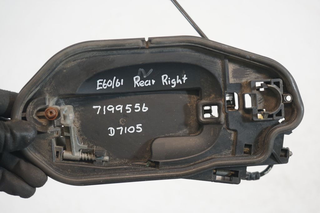 Front door exterior handle (7)