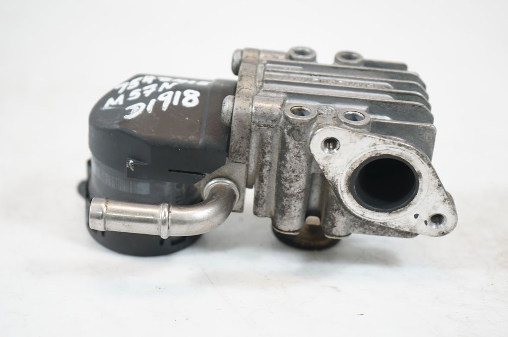 EGR valve (10)