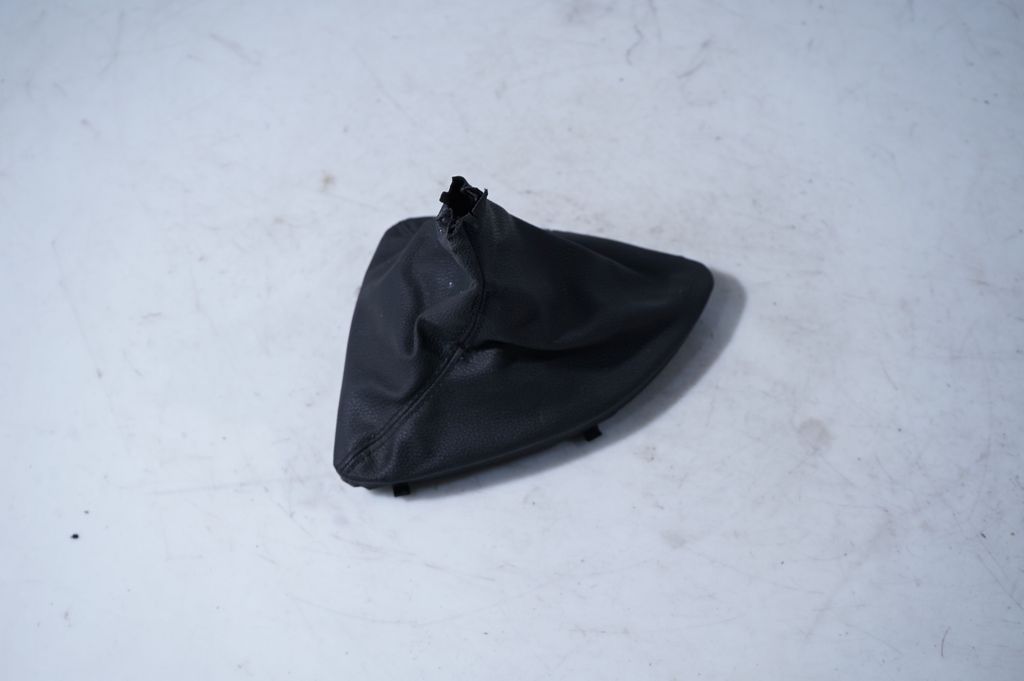 Gear lever shifter trim leather/knob