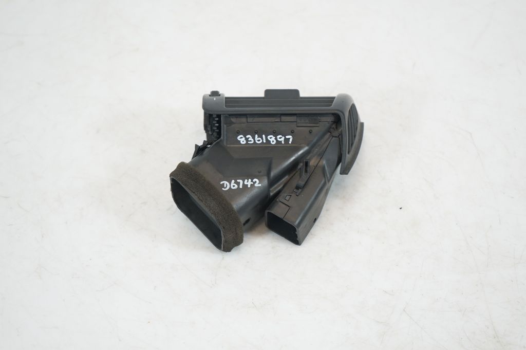 Dashboard side air vent grill/cover trim (3)