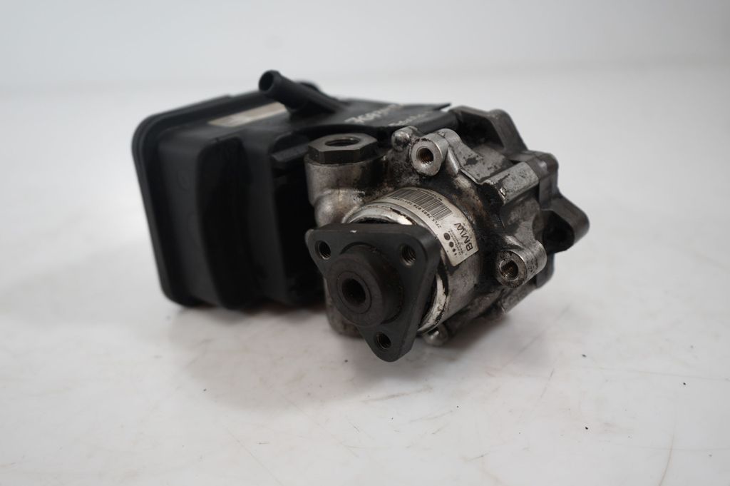 Power steering pump (7)