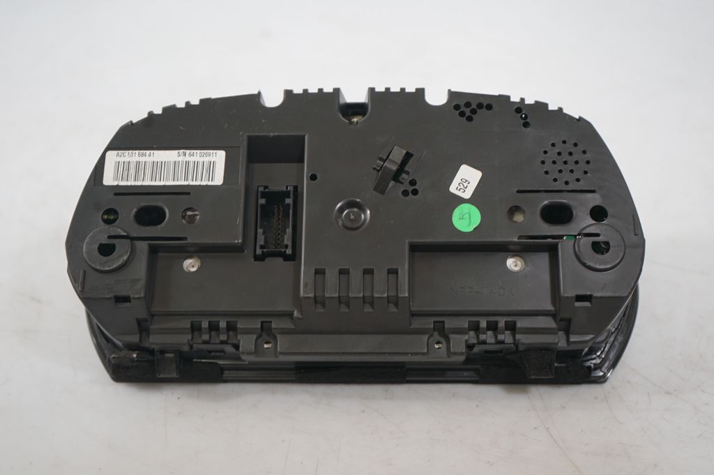 Speedometer (instrument cluster) (7)