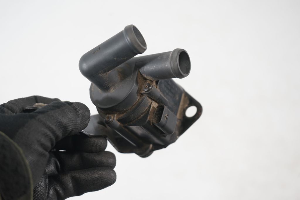 Electric auxiliary coolant/water pump (6)