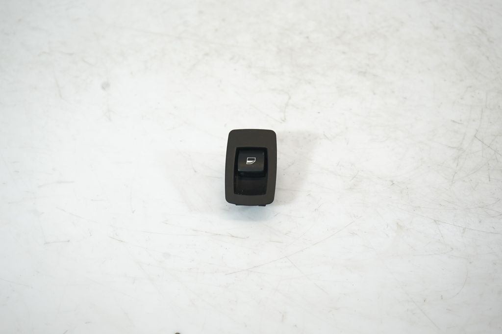 Electric window control switch