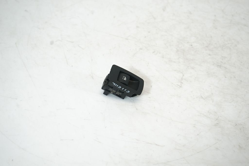 Electric window control switch (4)