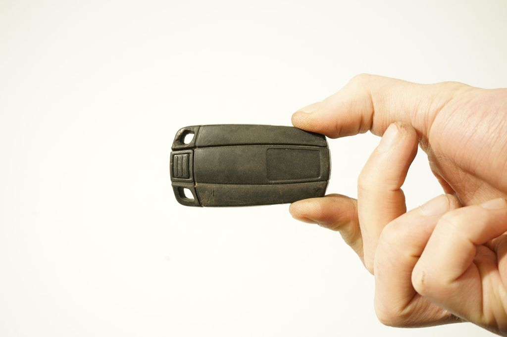 Ignition lock (8)