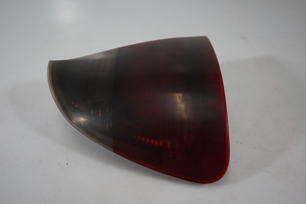 Rear/tail lights (6)