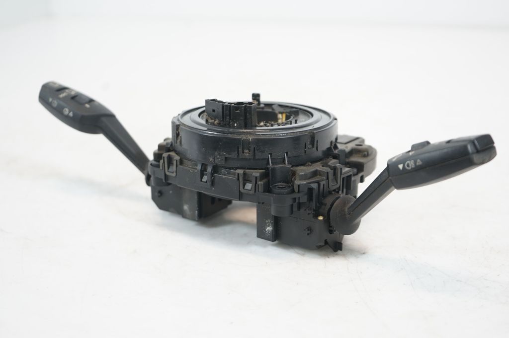 Wiper turn signal indicator stalk/switch (6)