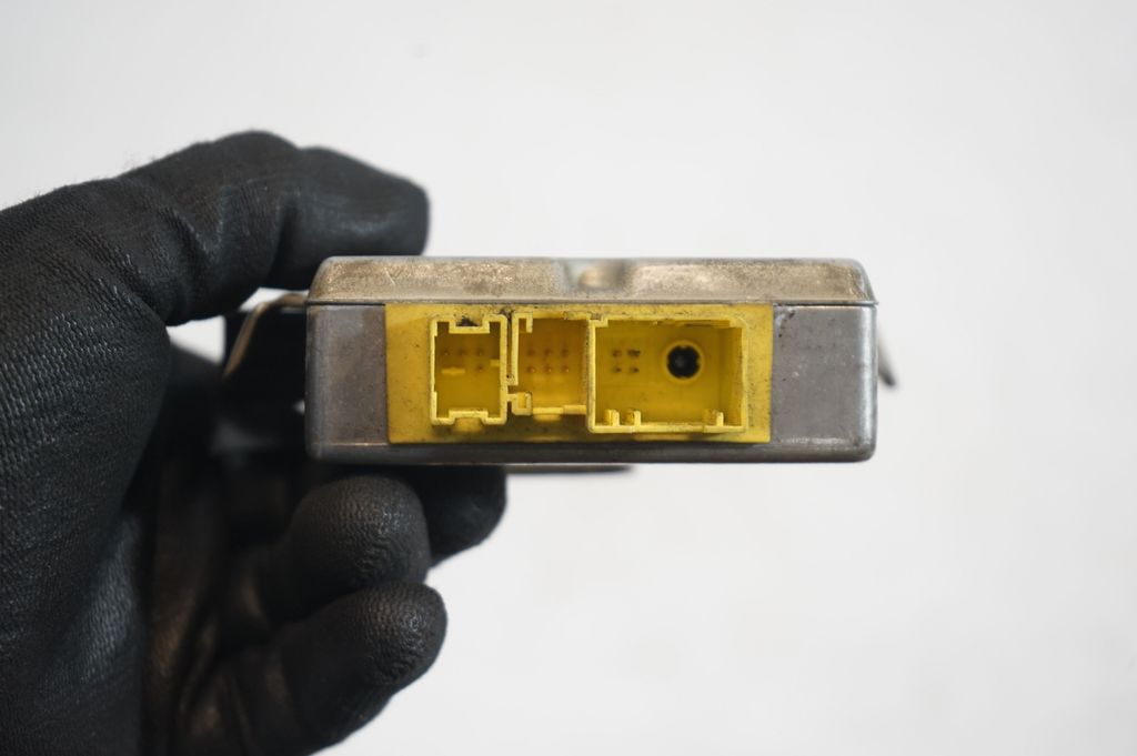 Door control unit/module (7)