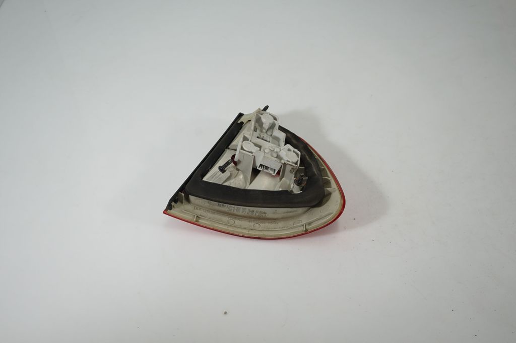 Rear/tail lights (5)