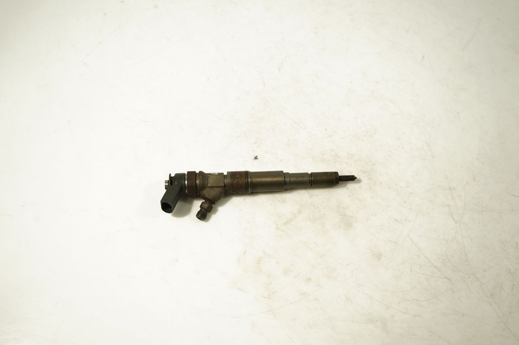 Fuel injector (2)