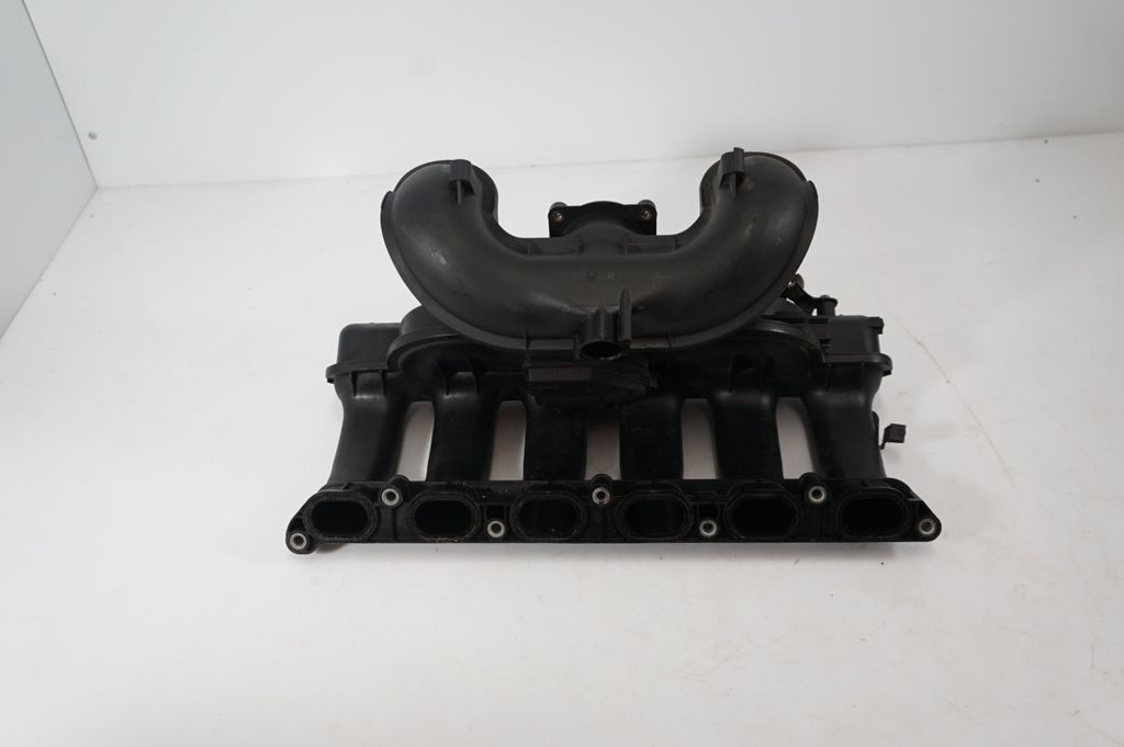Intake manifold (5)