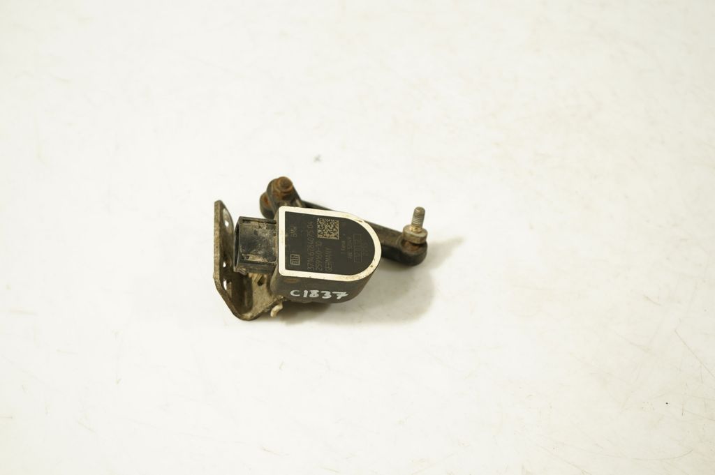Headlight/headlamp level sensor (4)