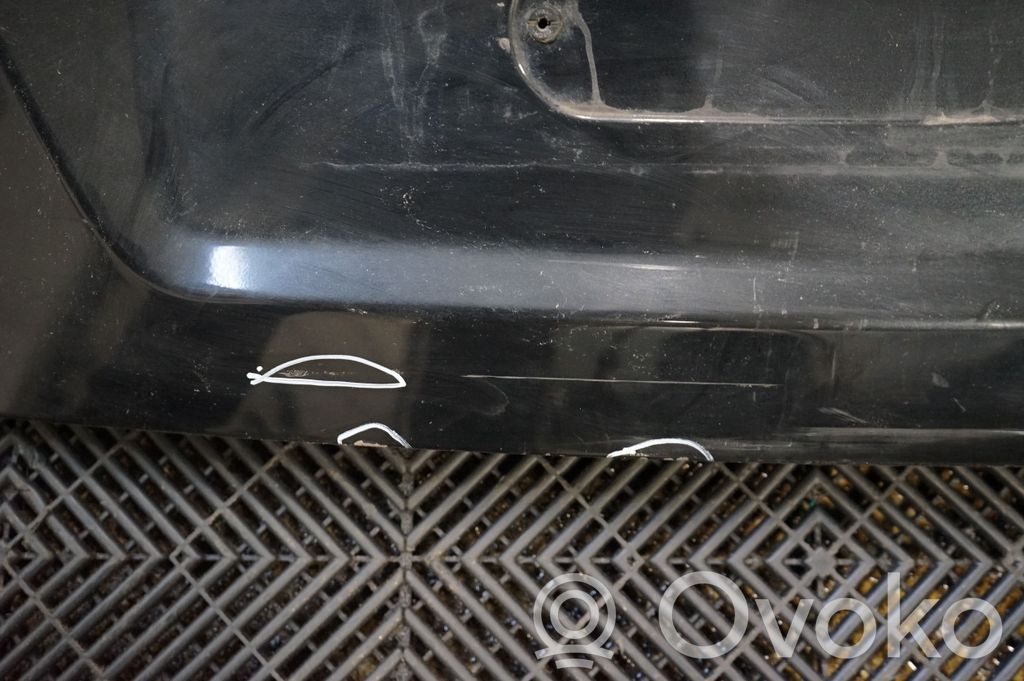 Tailgate/trunk/boot lid (9)