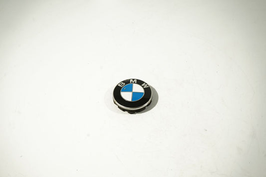 Manufacturer badge logo/emblem