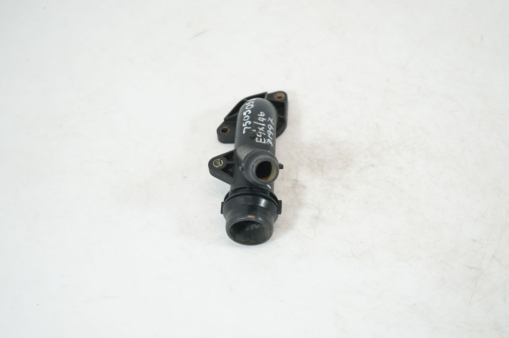 Engine coolant pipe/hose (4)