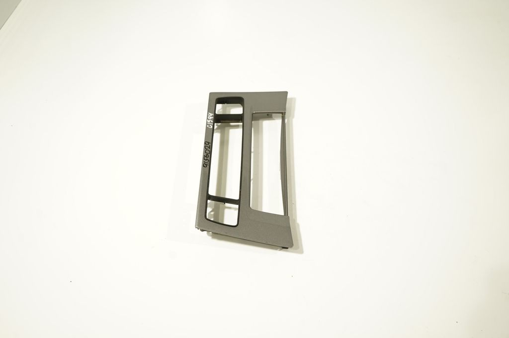 Glove box (4)