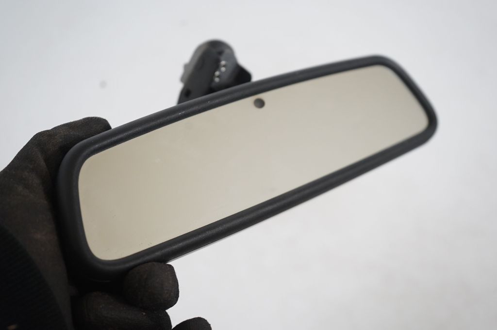 Rear view mirror (interior) (6)