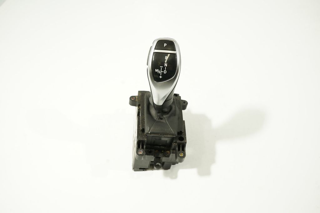 Gear shifter/selector