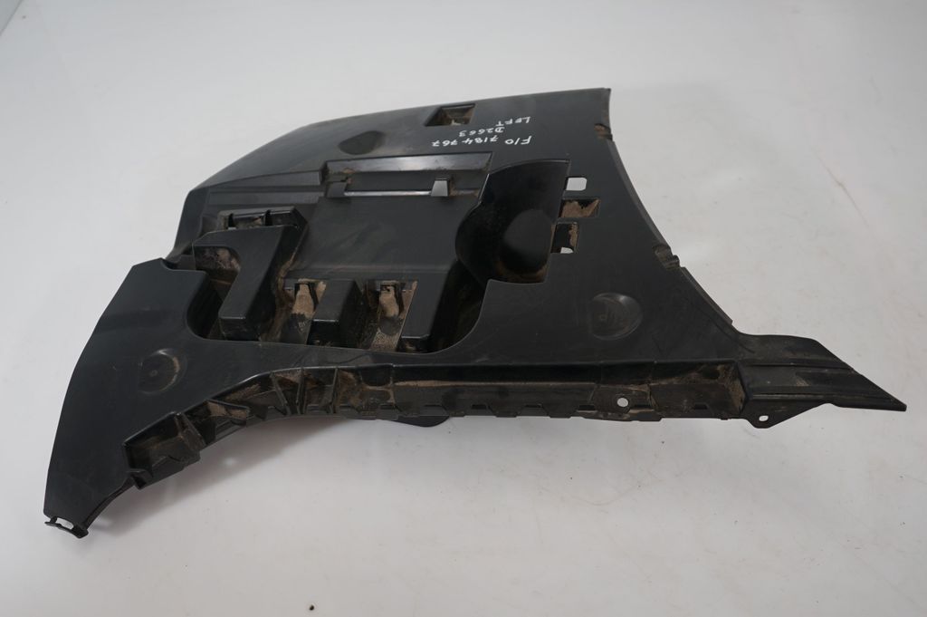 Rear bumper mounting bracket (3)
