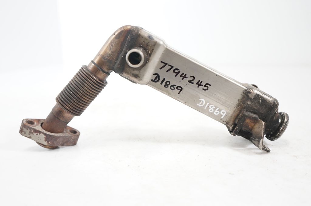 EGR valve cooler (11)