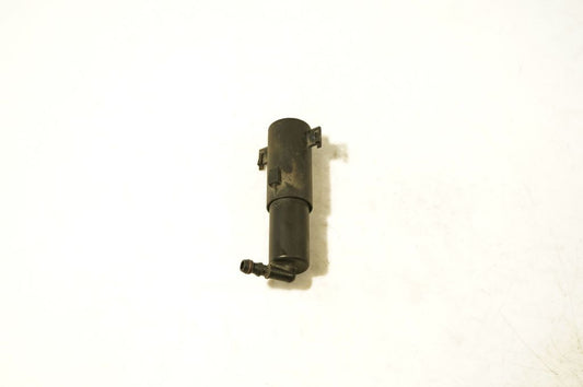 Headlight washer spray nozzle